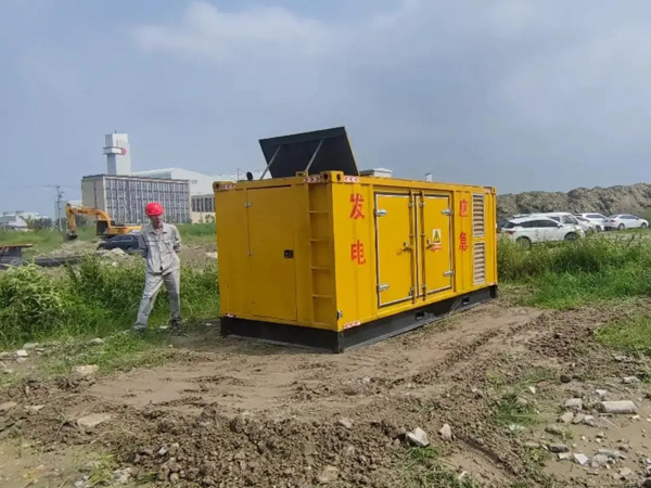 铁山港200KW柴油发电机机组每小时的油耗量受哪些因素影响?