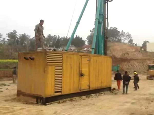 铁山港如何判断水冷式机油散热器密封件是否需要更换?